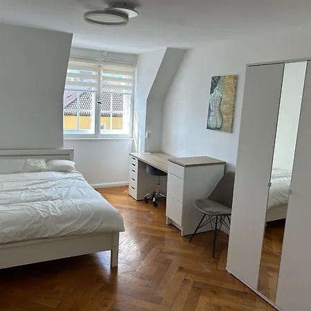 Marinas Zimmerchen Appartement München